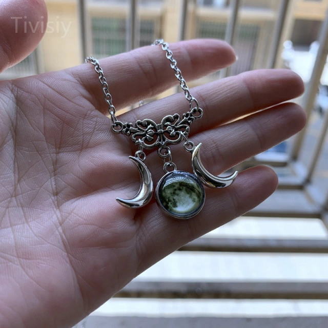 Triple Goddess Moon Symbol Pendant Necklaces